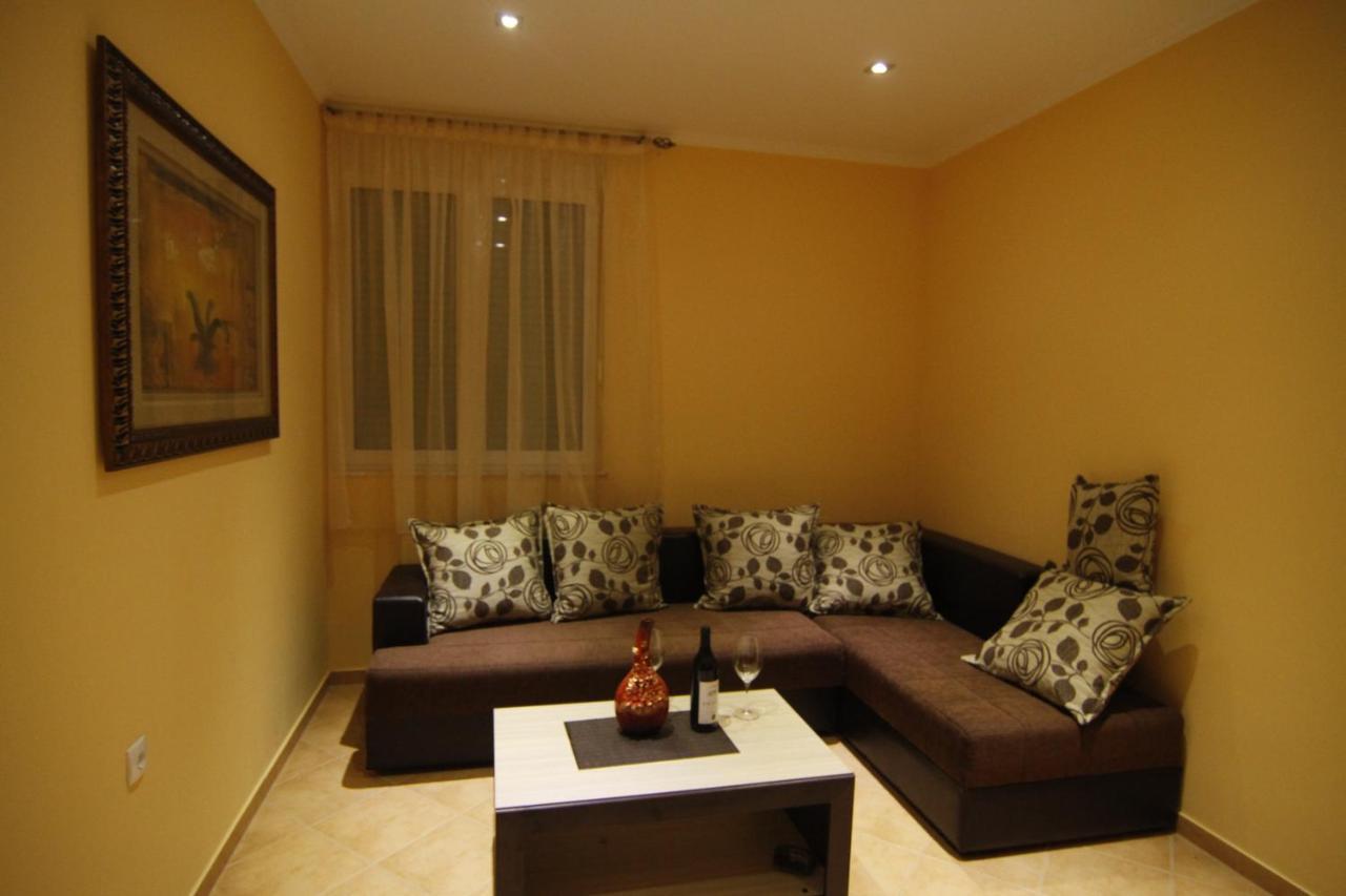 Kopernikus Apartments Ulcinj Pokoj fotografie